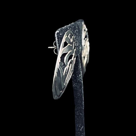 Large Floral Silver Tone Pierced Earrings (4833) - Picture 4 of 6